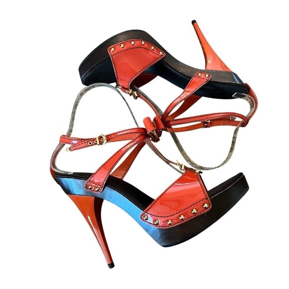 Louis Vuitton Patent Leather TStrap Stiletto Heels Sandals Orange EU 39.5 US 9.5 - Picture 7 of 12